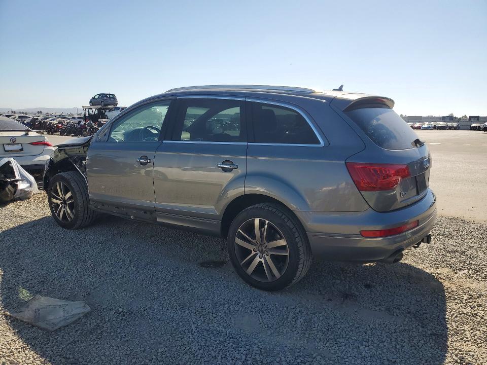 2015 Audi Q7 მანქანა იყიდება აუქციონზე, vin: WA1LMAFE3FD003786, აუქციონის ნომერი: 48938456