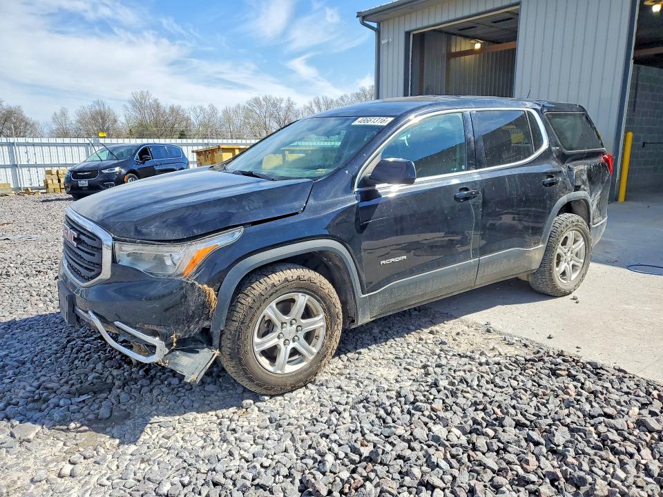 48661316 :رقم المزاد ، 1GKKNKLA2HZ199168 vin ، 2017 Gmc Acadia مزاد بيع