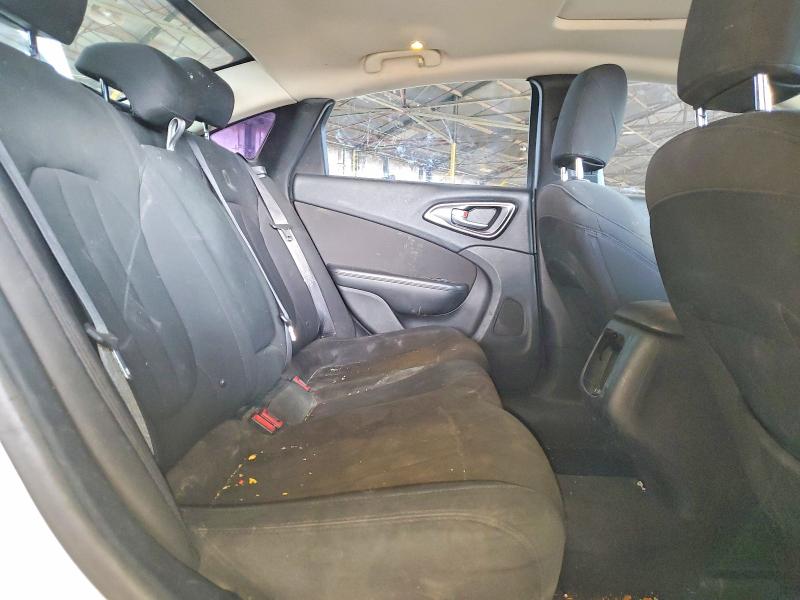 Продаж на аукціоні авто 2016 Chrysler 200, vin: 1C3CCCAB0GN120727, номер лоту: 49434556