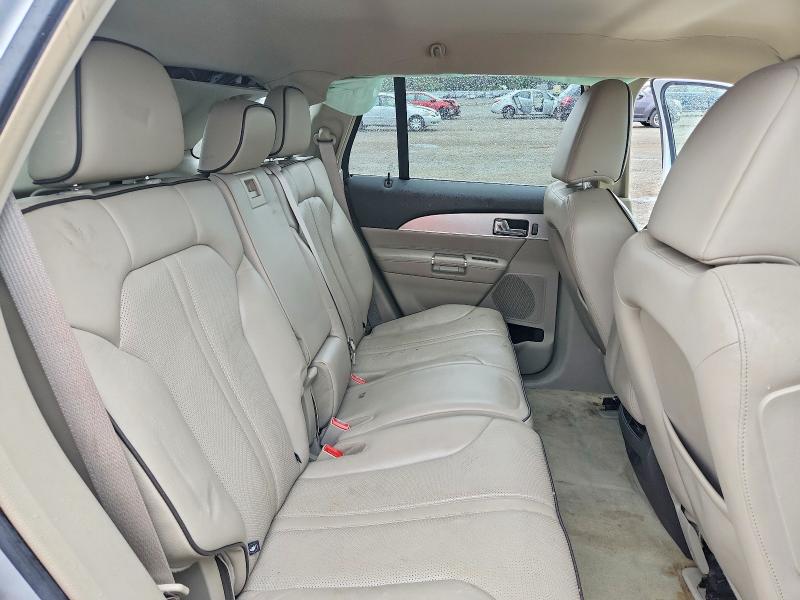 2011 Lincoln Mkx მანქანა იყიდება აუქციონზე, vin: 2LMDJ6JK8BBJ28537, აუქციონის ნომერი: 51469316