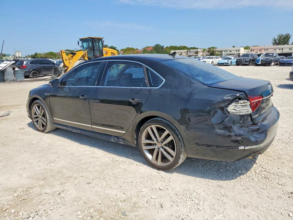 Продаж на аукціоні авто 2017 Volkswagen Passat, vin: 1VWDT7A33HC062476, номер лоту: 52051636