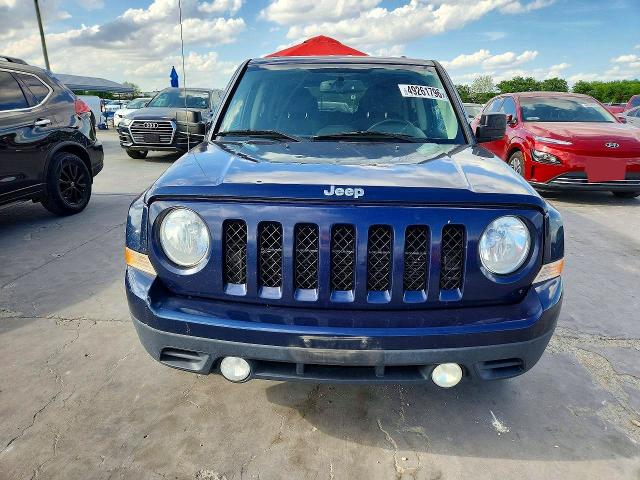49261796 :رقم المزاد ، 1C4NJPFA9GD599589 vin ، 2016 Jeep Patriot مزاد بيع