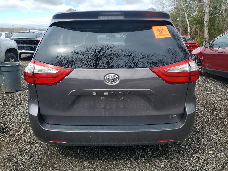 Продажа на аукционе авто 2015 Toyota Sienna, vin: 5TDKK3DC1FS646307, номер лота: 49715356