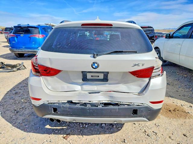2015 Bmw X1 მანქანა იყიდება აუქციონზე, vin: WBAVL1C58FVY39364, აუქციონის ნომერი: 49290976