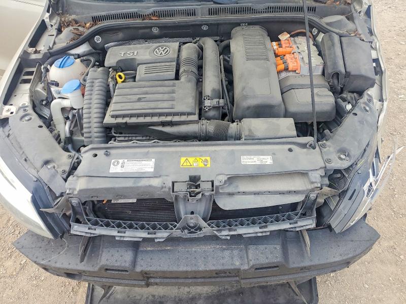 49687106 :رقم المزاد ، 3VW637AJ2EM214569 vin ، 2014 Volkswagen Jetta مزاد بيع