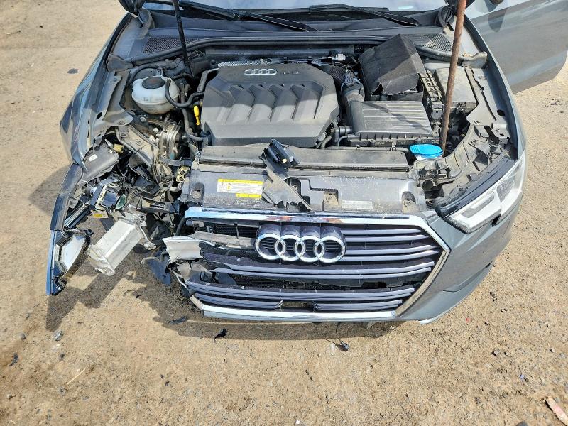 Продажа на аукционе авто 2018 Audi A3, vin: WAUAUGFF6J1068728, номер лота: 49647106