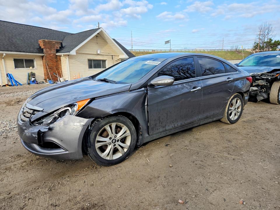 2011 Hyundai Sonata მანქანა იყიდება აუქციონზე, vin: 5NPEC4AC4BH115817, აუქციონის ნომერი: 48698586