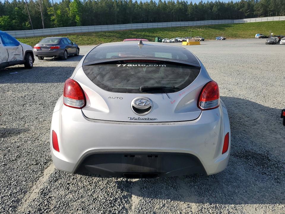 2013 Hyundai Veloster მანქანა იყიდება აუქციონზე, vin: KMHTC6AD3DU165821, აუქციონის ნომერი: 50077946
