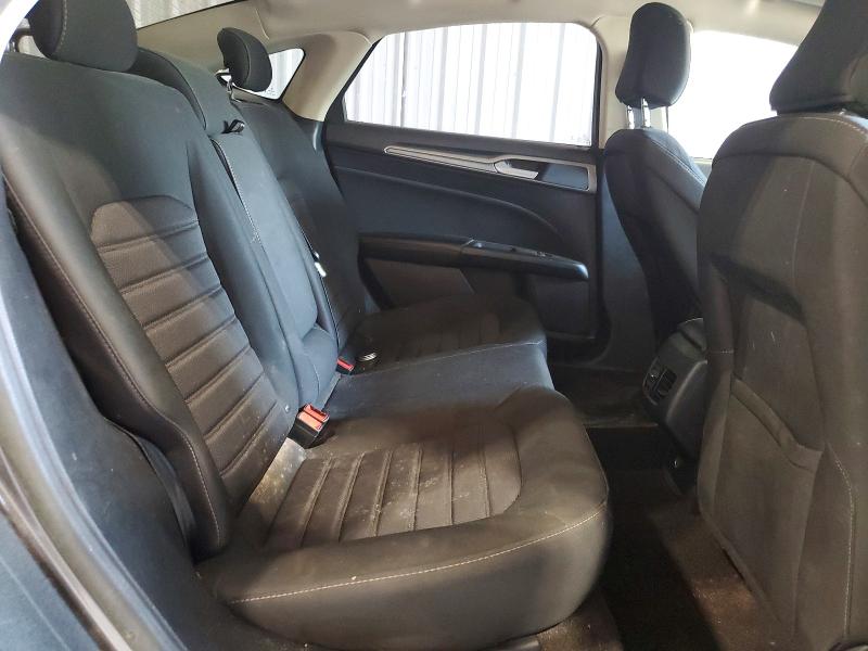 51674756 :رقم المزاد ، 3FA6P0HD4LR168456 vin ، 2020 Ford Fusion مزاد بيع