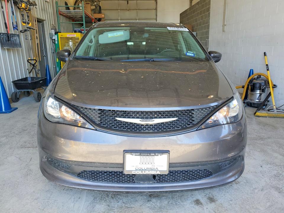 50591686 :رقم المزاد ، 2C4RC1CG4PR534597 vin ، 2023 Chrysler Voyager مزاد بيع