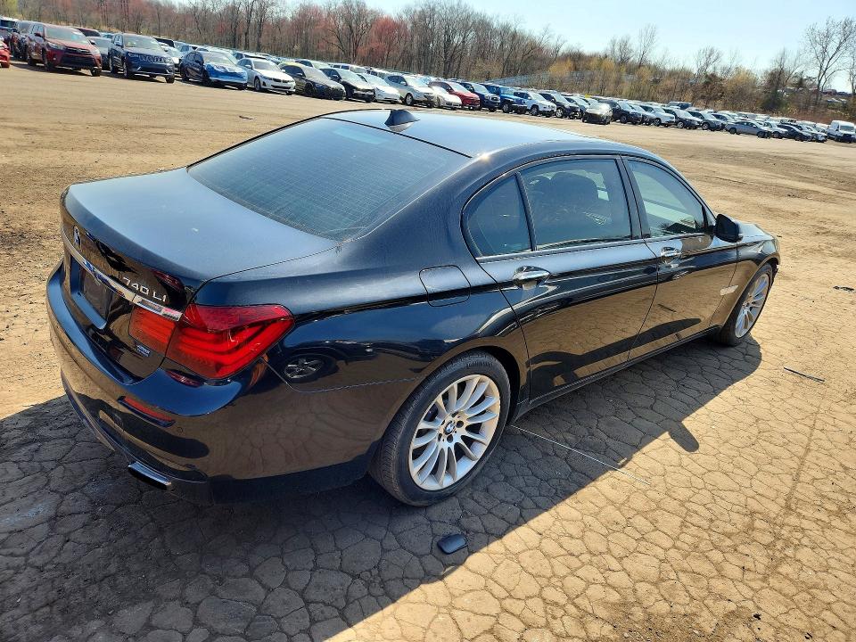 49634476 :رقم المزاد ، WBAYF4C58ED282191 vin ، 2014 Bmw 740 مزاد بيع
