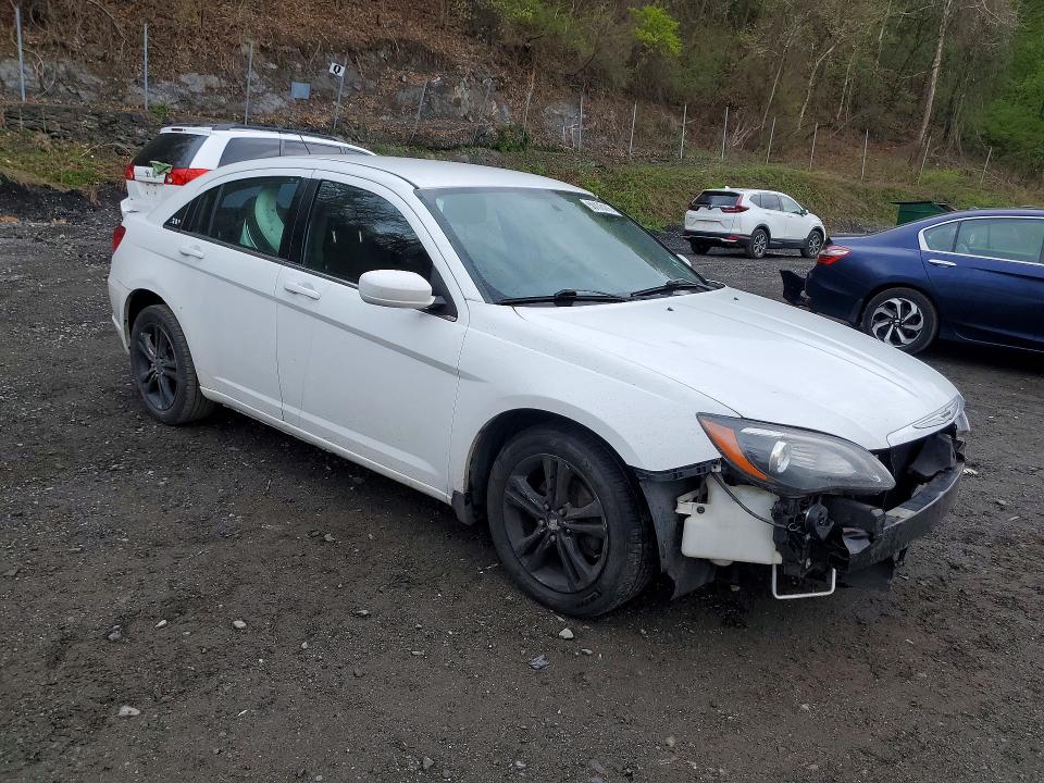 Продажа на аукционе авто 2013 Chrysler 200, vin: 1C3CCBAG2DN729030, номер лота: 50173116
