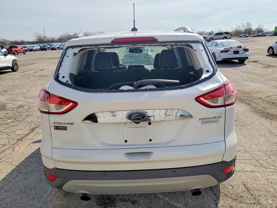 Продажа на аукционе авто 2015 Ford Escape, vin: 1FMCU0JX4FUC23779, номер лота: 49259316
