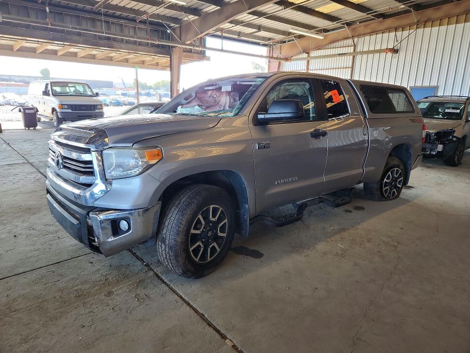51704646 :رقم المزاد ، 5TFUY5F14HX598619 vin ، 2017 Toyota Tundra مزاد بيع