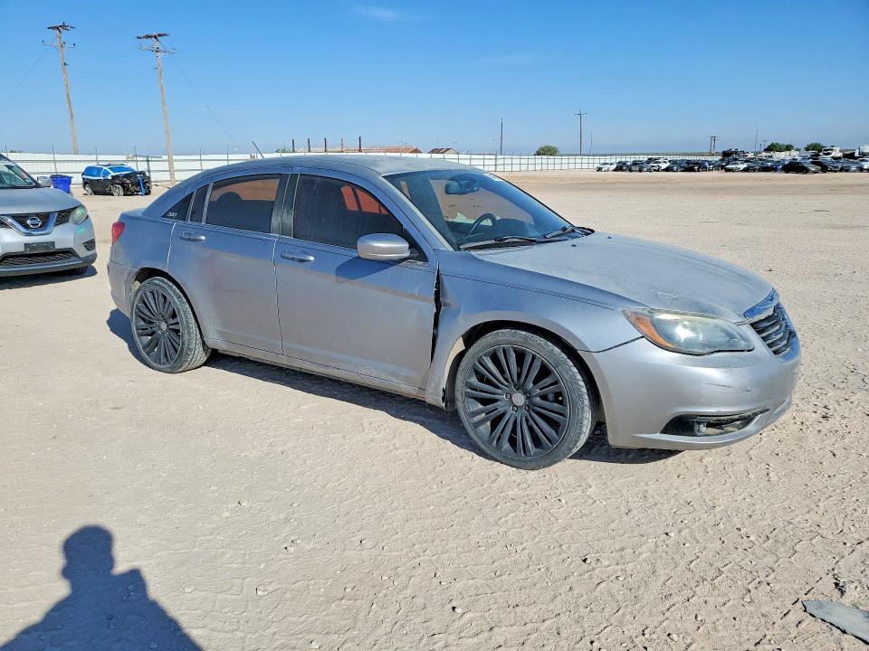 Продажа на аукционе авто 2014 Chrysler 200, vin: 1C3CCBBG8EN159504, номер лота: 49466736