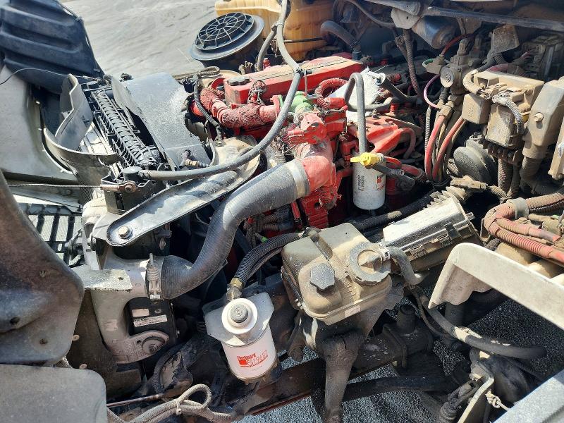 50231636 :رقم المزاد ، 1FVACXDT6CDBM6304 vin ، 2012 Freightliner M2 مزاد بيع