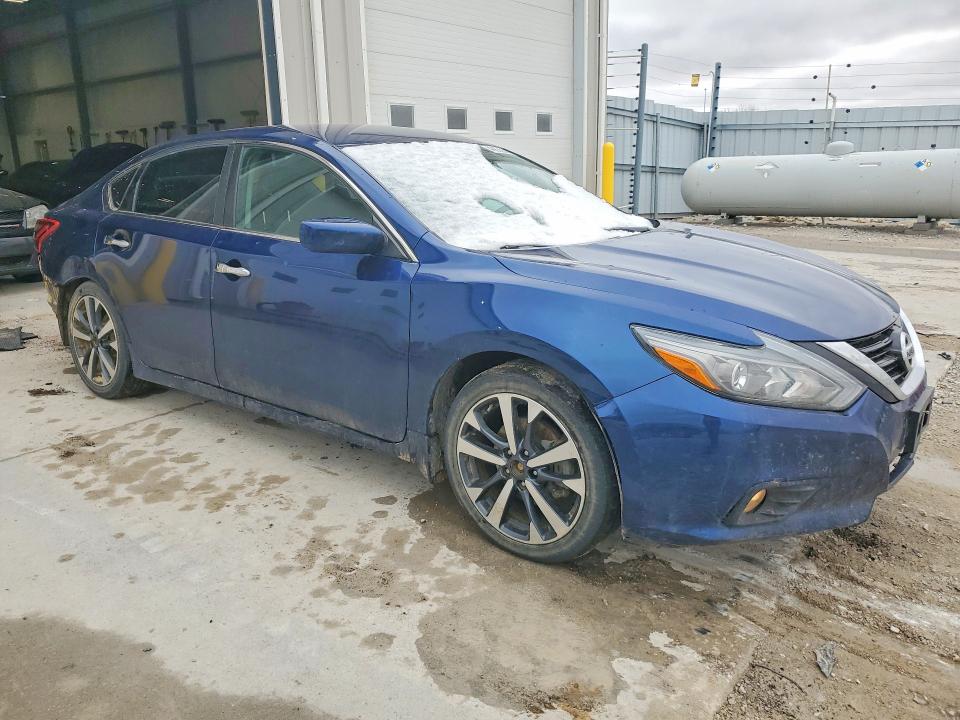 Auction sale of the 2017 Nissan Altima, vin: 1N4AL3AP1HC260092, lot number: 48826046