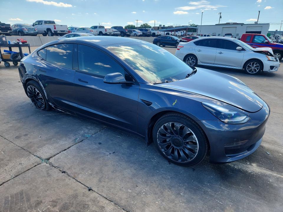 48475316 :رقم المزاد ، 5YJ3E1EA1PF664034 vin ، 2023 Tesla Model 3 مزاد بيع
