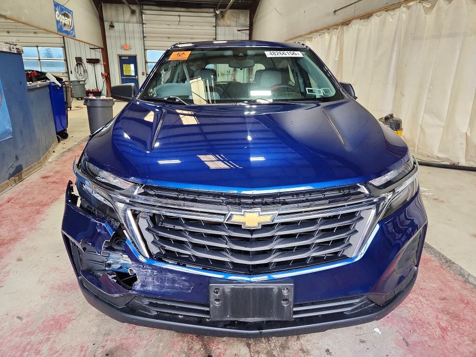 2022 Chevrolet Equinox მანქანა იყიდება აუქციონზე, vin: 2GNAXSEV7N6137572, აუქციონის ნომერი: 48266156