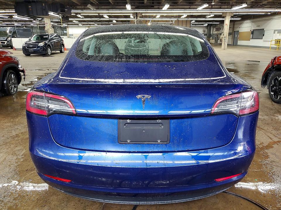 2022 Tesla Model 3 მანქანა იყიდება აუქციონზე, vin: 5YJ3E1EA8NF288008, აუქციონის ნომერი: 49707696