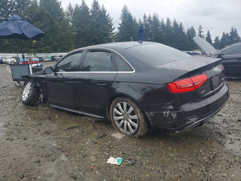 49855856 :رقم المزاد ، WAUBFAFL3FN042850 vin ، 2015 Audi A4 مزاد بيع