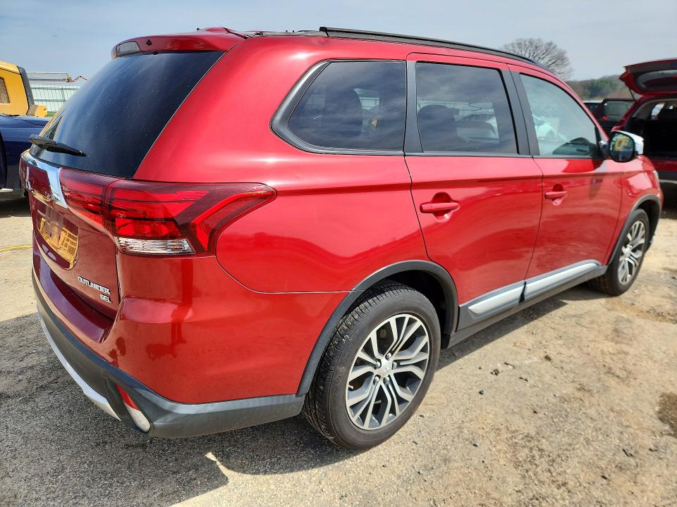 Продаж на аукціоні авто 2016 Mitsubishi Outlander, vin: JA4AZ3A38GZ011137, номер лоту: 50506146