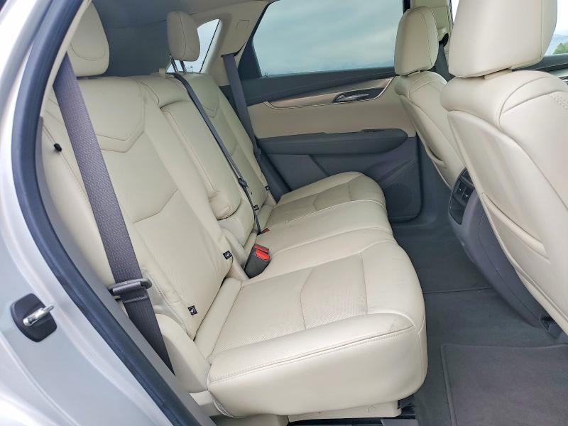48174306 :رقم المزاد ، 1GYKNCRS9JZ163964 vin ، 2018 Cadillac Xt5 مزاد بيع