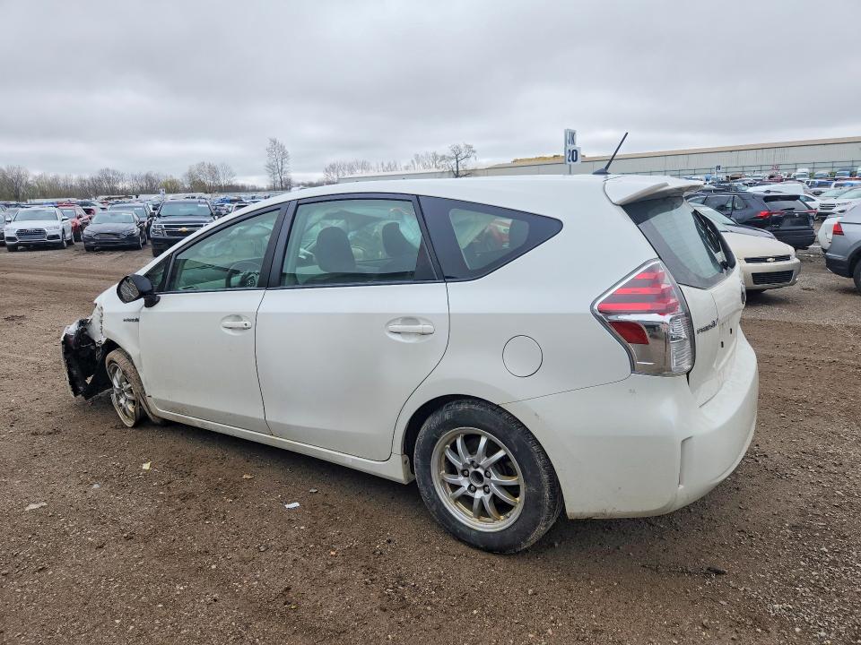 50297086 :رقم المزاد ، JTDZN3EUXFJ031751 vin ، 2015 Toyota Prius V مزاد بيع