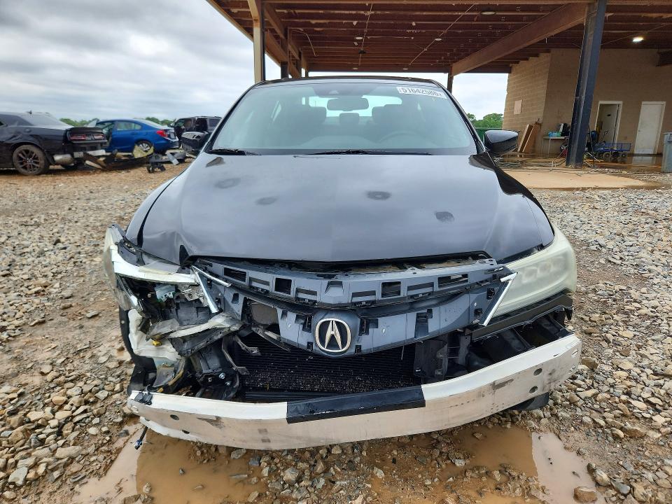 Auction sale of the 2016 Acura Ilx, vin: 19UDE2F86GA015653, lot number: 51642586