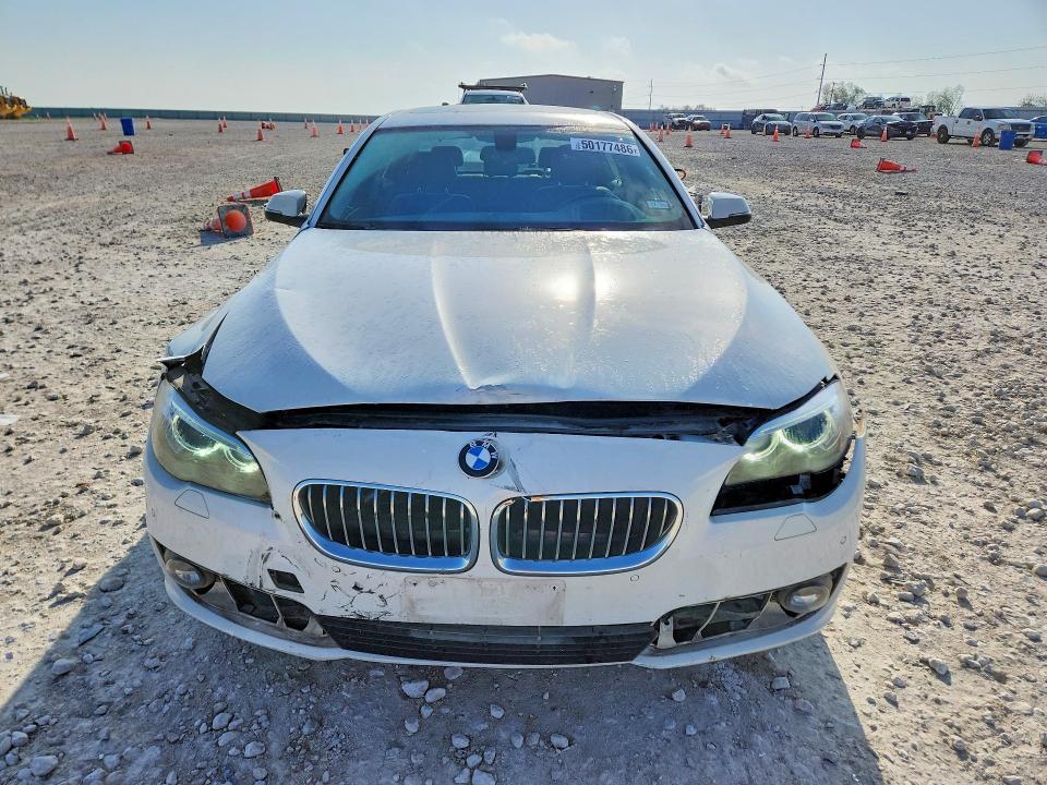 50177486 :رقم المزاد ، WBA5A5C51FD517538 vin ، 2015 Bmw 528 مزاد بيع