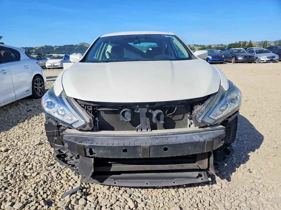 Продаж на аукціоні авто 2016 Nissan Altima, vin: 1N4AL3AP5GC179711, номер лоту: 48944666