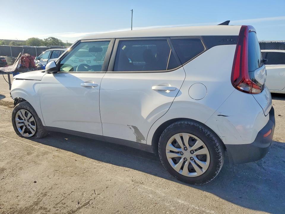 50603716 :رقم المزاد ، KNDJ23AU5L7121877 vin ، 2020 Kia Soul مزاد بيع