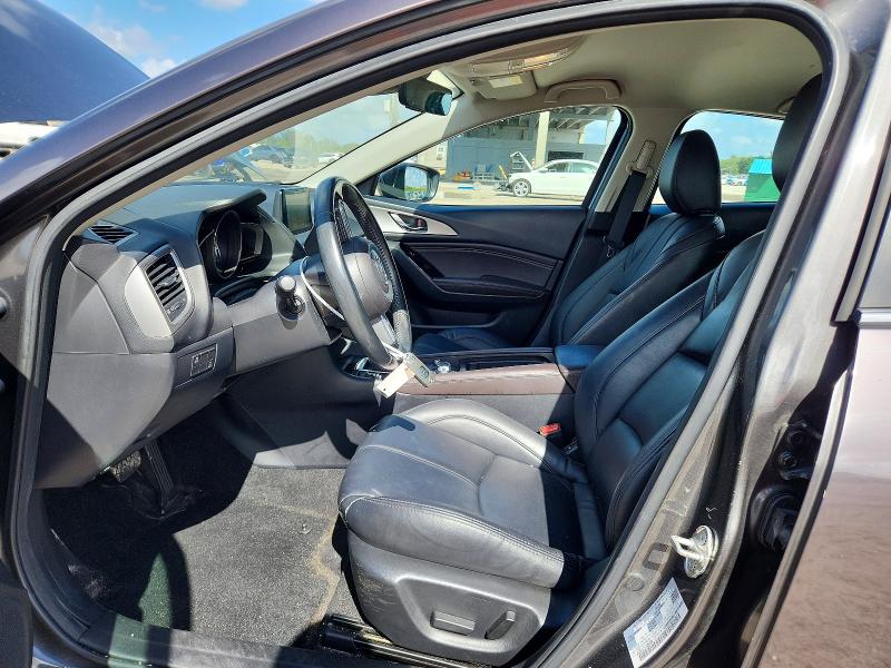 49132736 :رقم المزاد ، 3MZBN1L31JM250896 vin ، 2018 Mazda 3 مزاد بيع