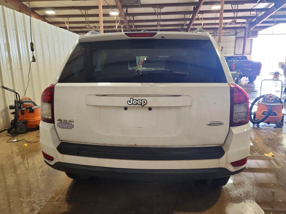 49930896 :رقم المزاد ، 1C4NJDEB3ED555058 vin ، 2014 Jeep Compass مزاد بيع