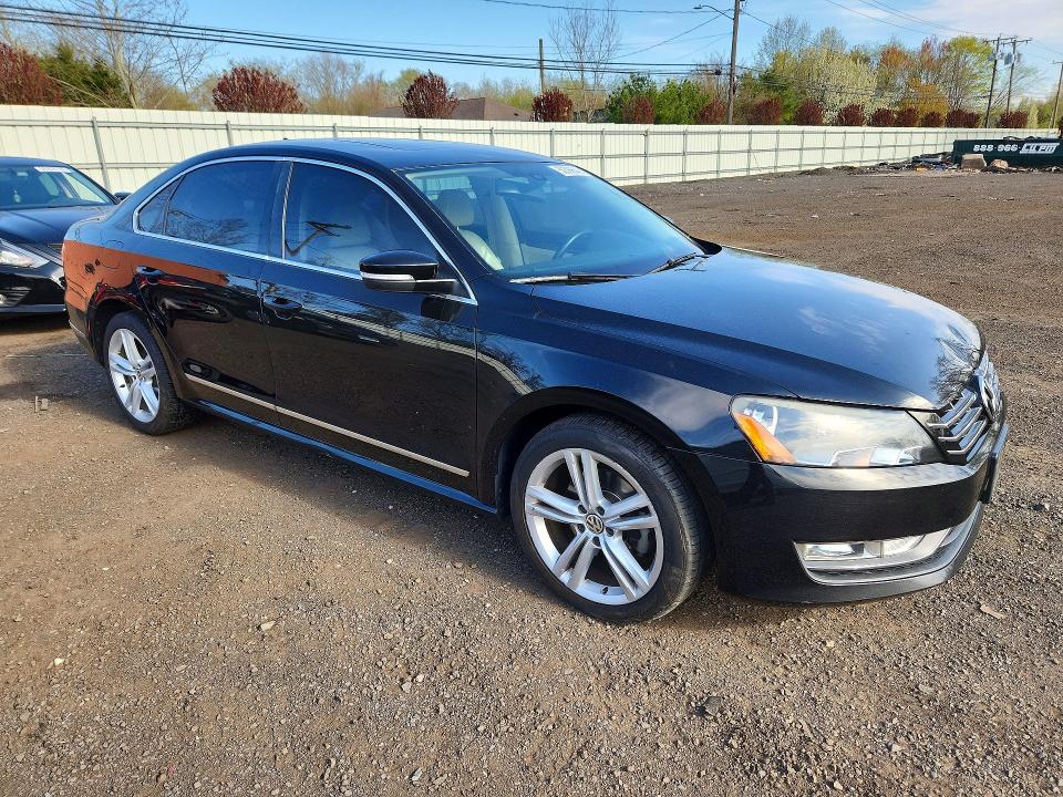 Продажа на аукционе авто 2015 Volkswagen Passat, vin: 1VWCV7A30FC097074, номер лота: 50399646