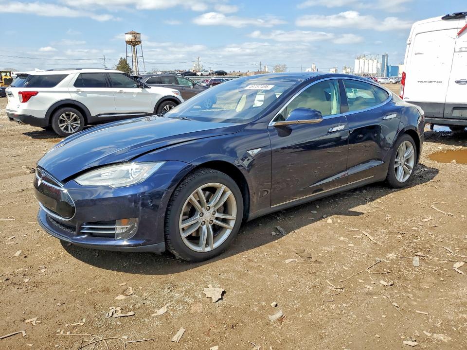 Продаж на аукціоні авто 2013 Tesla Model S, vin: 5YJSA1CG9DFP20828, номер лоту: 49757466