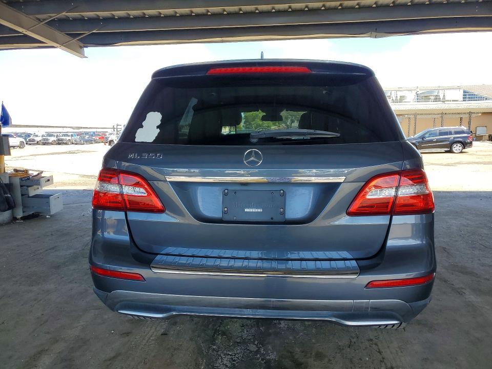 Продаж на аукціоні авто 2015 Mercedes-benz Ml, vin: 4JGDA5JBXFA583784, номер лоту: 49514666