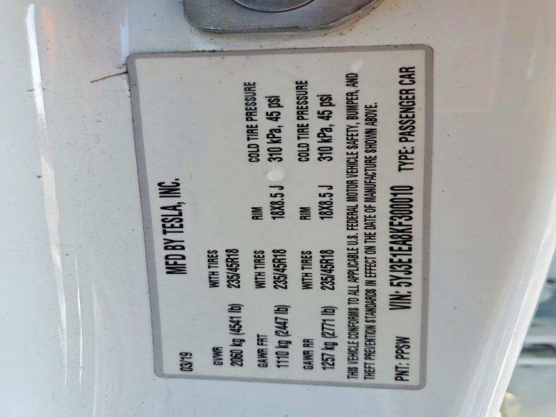 49603656 :رقم المزاد ، 5YJ3E1EA8KF300010 vin ، 2019 Tesla Model 3 مزاد بيع