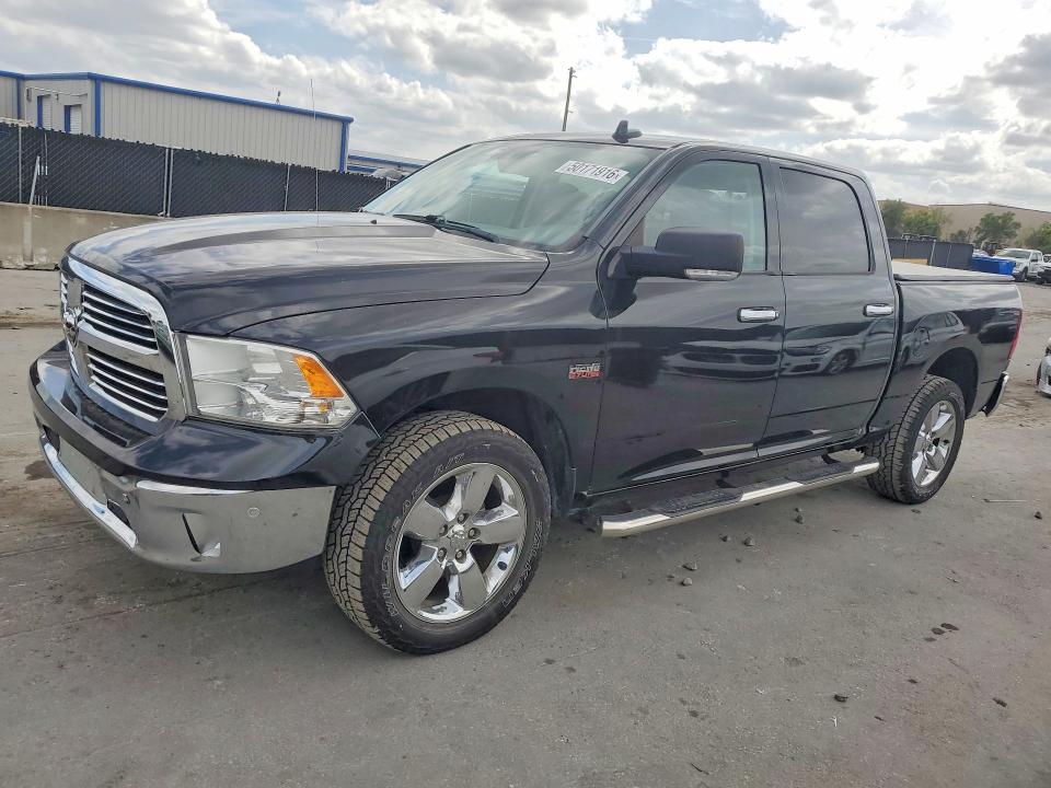 50171916 :رقم المزاد ، 3C6RR7LT5HG505638 vin ، 2017 Ram 1500 مزاد بيع