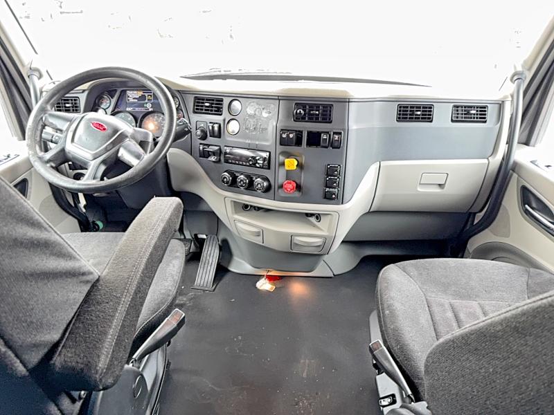 Auction sale of the 2019 Peterbilt 579, vin: 1XPBDP9X9KD622807, lot number: 51503876