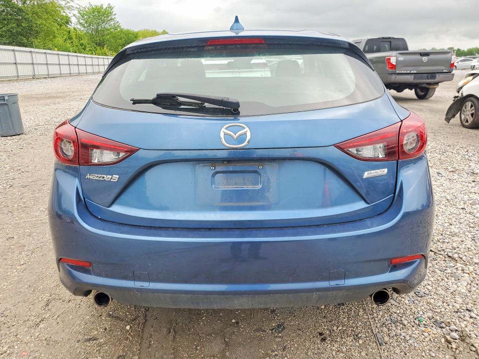 2018 Mazda 3 მანქანა იყიდება აუქციონზე, vin: 3MZBN1L35JM250626, აუქციონის ნომერი: 49621106