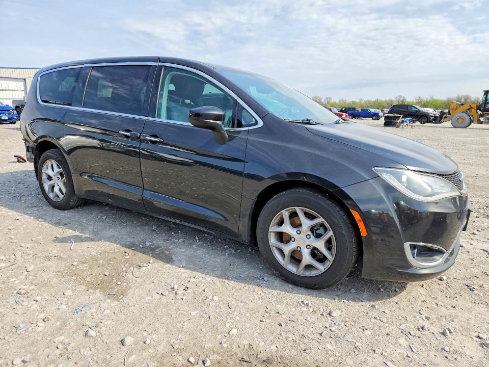 Продажа на аукционе авто 2017 Chrysler Pacifica, vin: 2C4RC1BG6HR841188, номер лота: 48860686