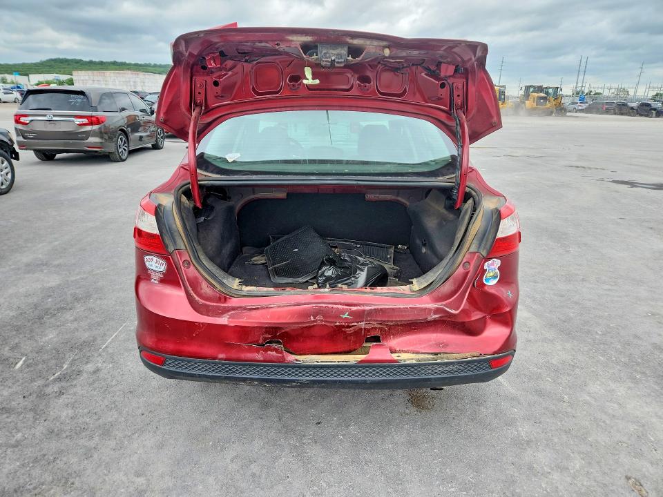 50893746 :رقم المزاد ، 1FADP3F2XDL163238 vin ، 2013 Ford Focus مزاد بيع