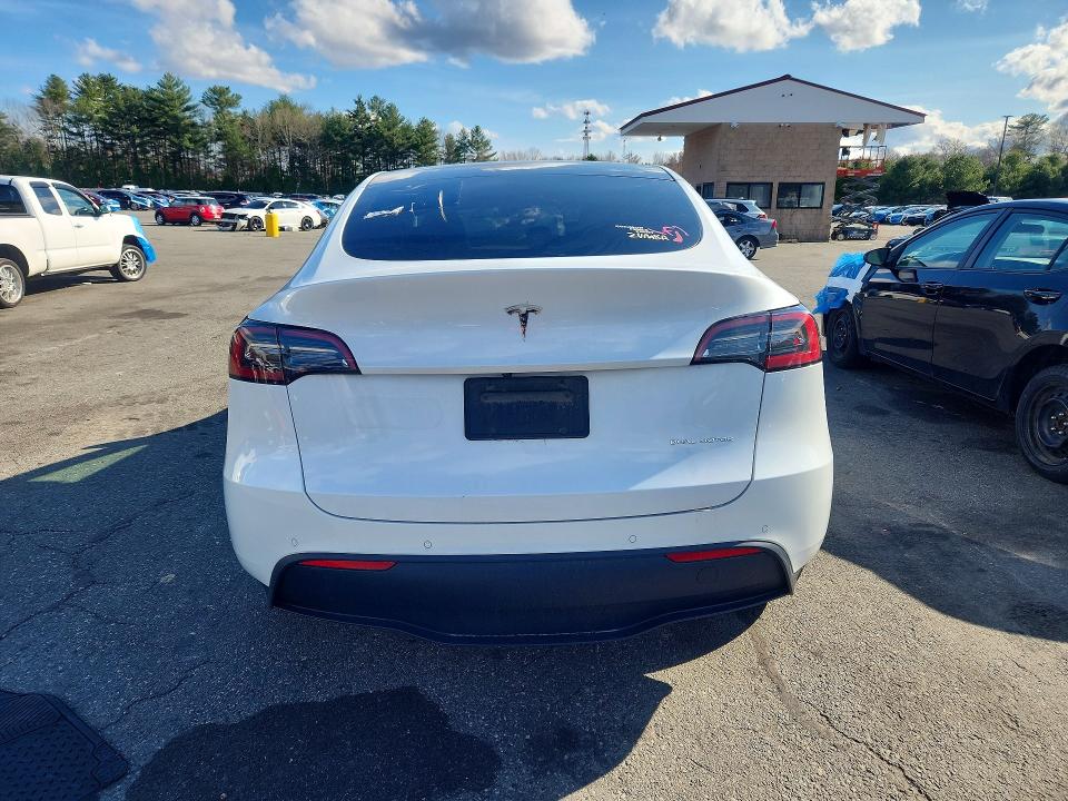Продажа на аукционе авто 2021 Tesla Model Y, vin: 5YJYGDEE8MF195895, номер лота: 48630566