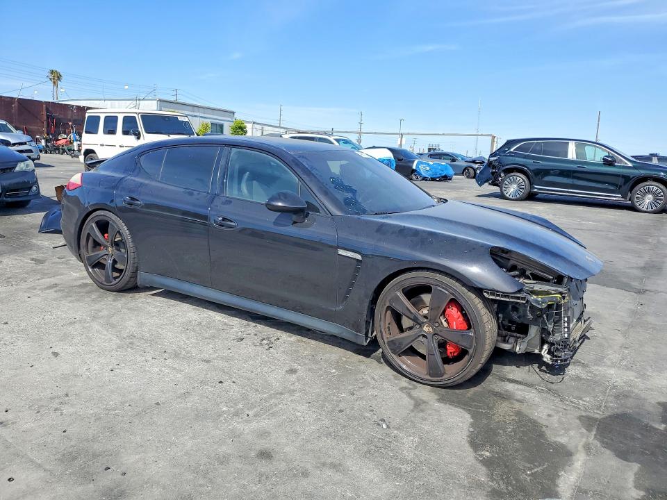 49817326 :رقم المزاد ، WP0AF2A73DL075824 vin ، 2013 Porsche Panamera مزاد بيع