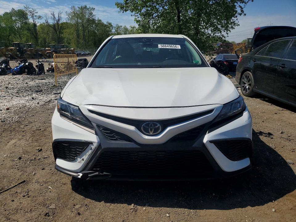 50849656 :رقم المزاد ، 4T1G11AK5PU750588 vin ، 2023 Toyota Camry مزاد بيع