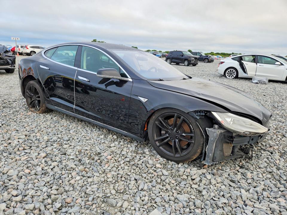2015 Tesla Model S მანქანა იყიდება აუქციონზე, vin: 5YJSA1E12FF115822, აუქციონის ნომერი: 49298436