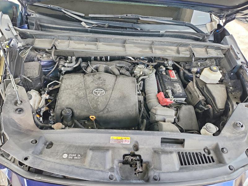 48690426 :رقم المزاد ، 5TDGZRAH4MS531217 vin ، 2021 Toyota Highlander مزاد بيع