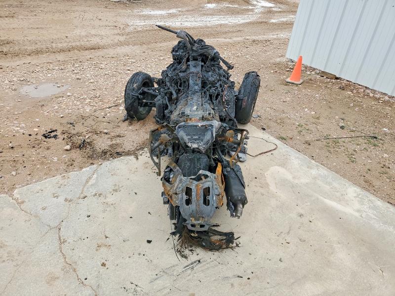 2013 Can-am Spyder Roadster მანქანა იყიდება აუქციონზე, vin: 2BXNCBC11DV002839, აუქციონის ნომერი: 51483466
