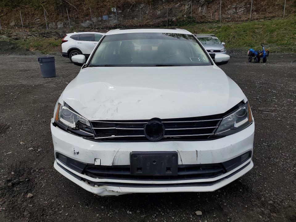 2016 Volkswagen Jetta მანქანა იყიდება აუქციონზე, vin: 3VWL17AJ3GM252730, აუქციონის ნომერი: 51864386